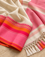 গোলাপি পাড়ের ১০০% সুতি শাড়ি